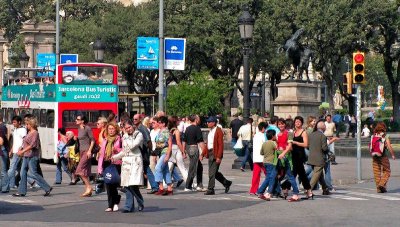 Barcelona Traffic by Barbara Heide