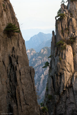 Huangshan_091022_888_89_90.jpg