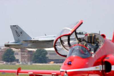 F-18F Super Hornet & Red Arrow