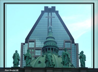 Basilique Marie-Reine-du-Monde, Montréal