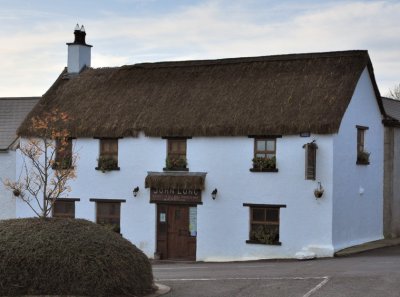 John Longs Bar and Takeaway