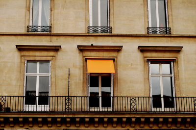 Ochres in Paris