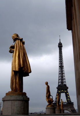 Towards the Eiffel Tower