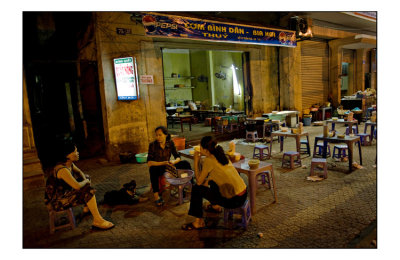 Hai Phong Streets at night