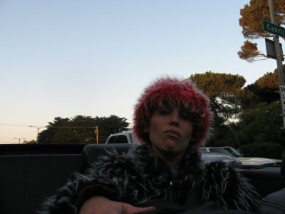 on our way outta town to Gil