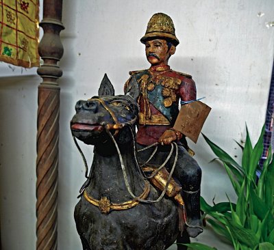 Miniature of King Chulalongkorn (Rama 5)