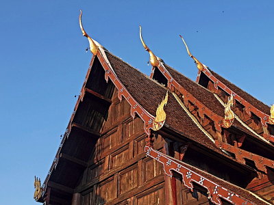 Wat Phan Tao, back of prayer hall (wihan)