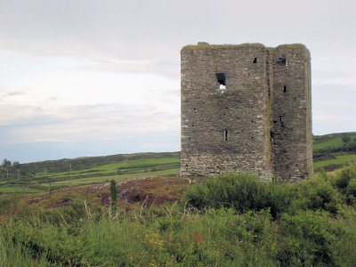 Dunmanus Castle Ruins