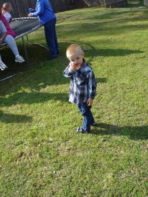 Austin at Kite-Flying Get-Together (3-26-2006, #64)