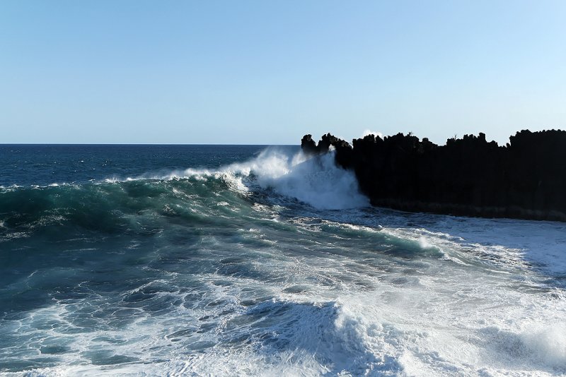 Forte houle au Cap Mchant (le 3 septembre 2008)