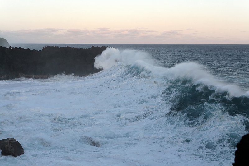 Forte houle au Cap Mchant (le 3 septembre 2008)