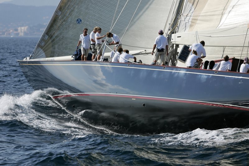 Velsheda, J class de 38,50 m de long et de 6,60 m de large