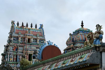 Un des temples Tamoul du village de Saint-andr sur la cte est de l'le