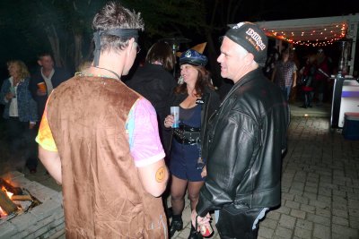 Halloween Party-1000336.jpg