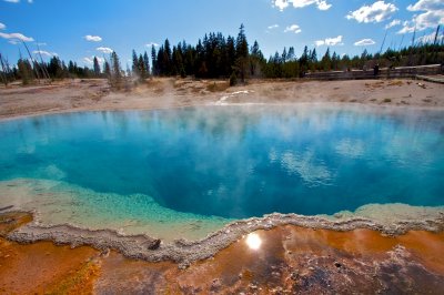 Hot Springs (Yellowstone NP, USA)