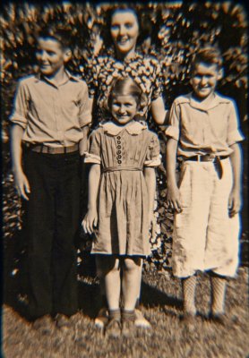 Bill Roseberry, Marian Hill Roseberry Jewell, Thomas Roseberry and Mary Lou Roseberry Turk