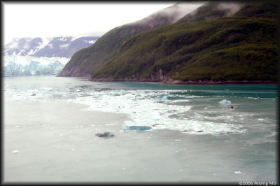 After more than an hour of viewing, our cruise exits the Disenchantment Bay to make room for other cruiseliners