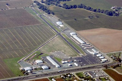 Lodi-Linds Airport