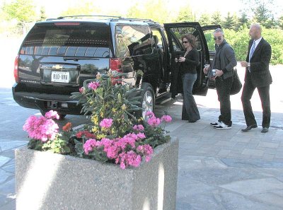 Gloria and Frank leaving Casino Rama