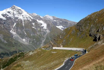 Road in Alps, PhotographyVoice
