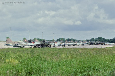 Su25 Frogfoot flightline Demmin 368 OShAP