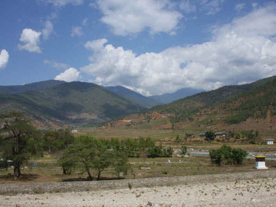 The Pho Chhu valley, Punakha