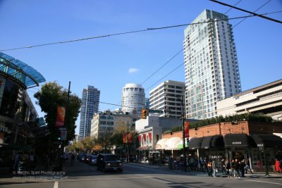 Robson at Thurlow, Downtown Vancouver
