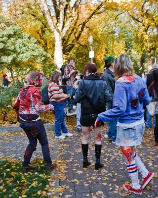 Oct 24 09 Portland Zombie Walk-050.jpg