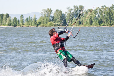 June 27 08 Sauvie Kiteboarding-871.jpg