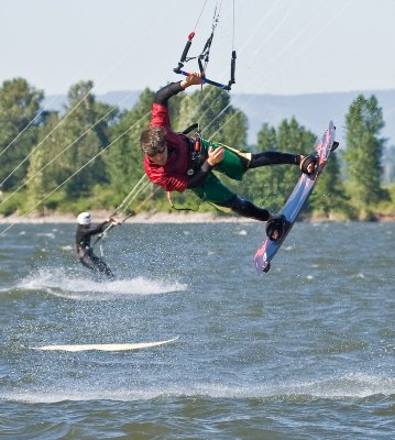 June 27 08 Sauvie Kiteboarding-894.jpg