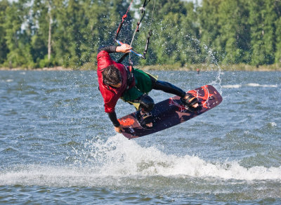 June 27 08 Sauvie Kiteboarding-938.jpg