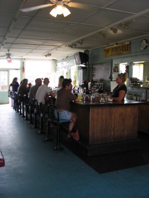 hip local eatery: The Porthole