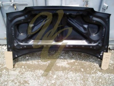 R33 Carbon Boot 01.jpg