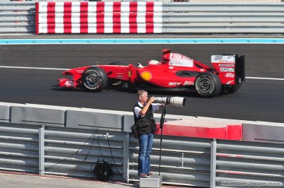 Abu Dhabi F1 Grand Prix 2009 - Photographers (coming soon)