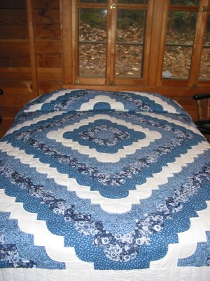 Amish Made Quilt from Minnesota