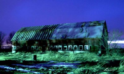 barn 6331 light painting  