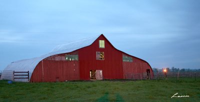 barn 2165 night photo