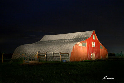 barn 2184 light painting  