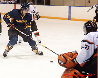 Queens Vs UQTR 04161 copy.jpg