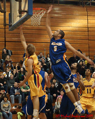 Queens Vs Lakehead 05836_filtered copy.jpg