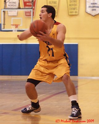 Queens Vs Lakehead 05872_filtered copy.jpg