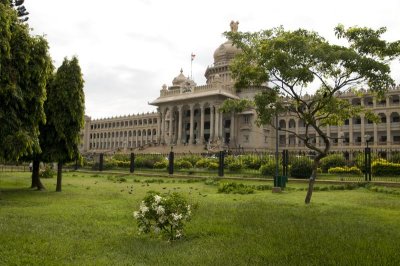 _DSC3896 VIDANASOUDHA-Parlement