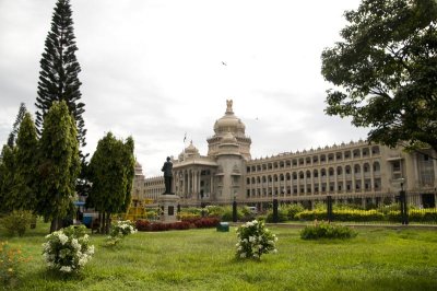 _DSC3890 VIDANASOUDHA-Parlement