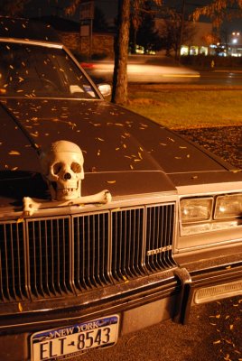 Happy Halloween From The Skull- Mobile!