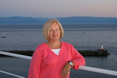 Ms Julie