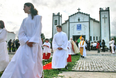 Procession II
