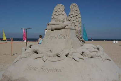 Sand Castles - Neptune Festival