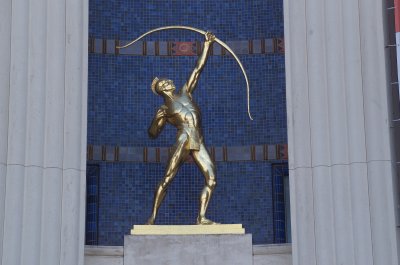 Golden Archer in the Hall of State