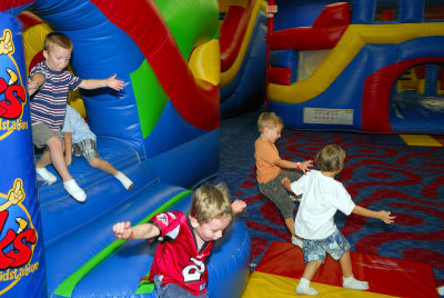 Jakes Party243nxjw.jpg