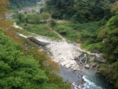 Jay, Andrew & Korey decide to camp by river below. Notice the natural onsen.